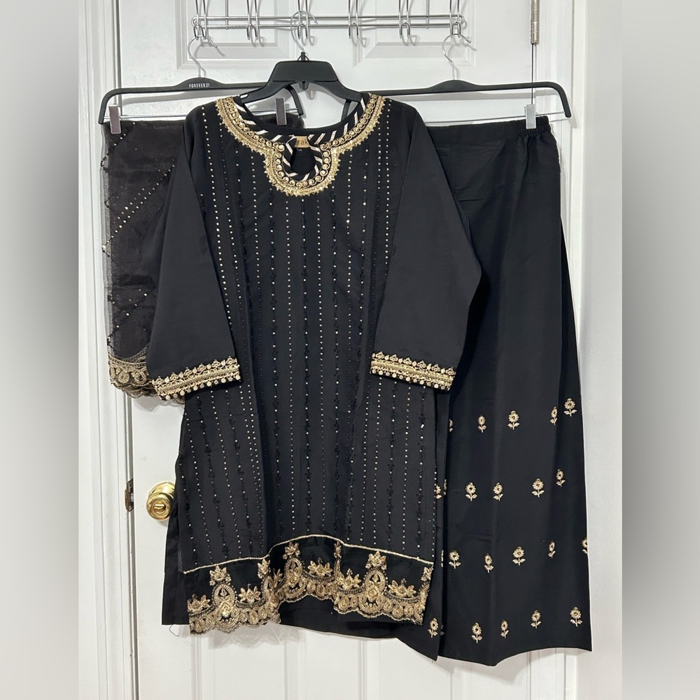 Meraki 3 piece stitched Pakistani semi formal dress in black & gold sequin work